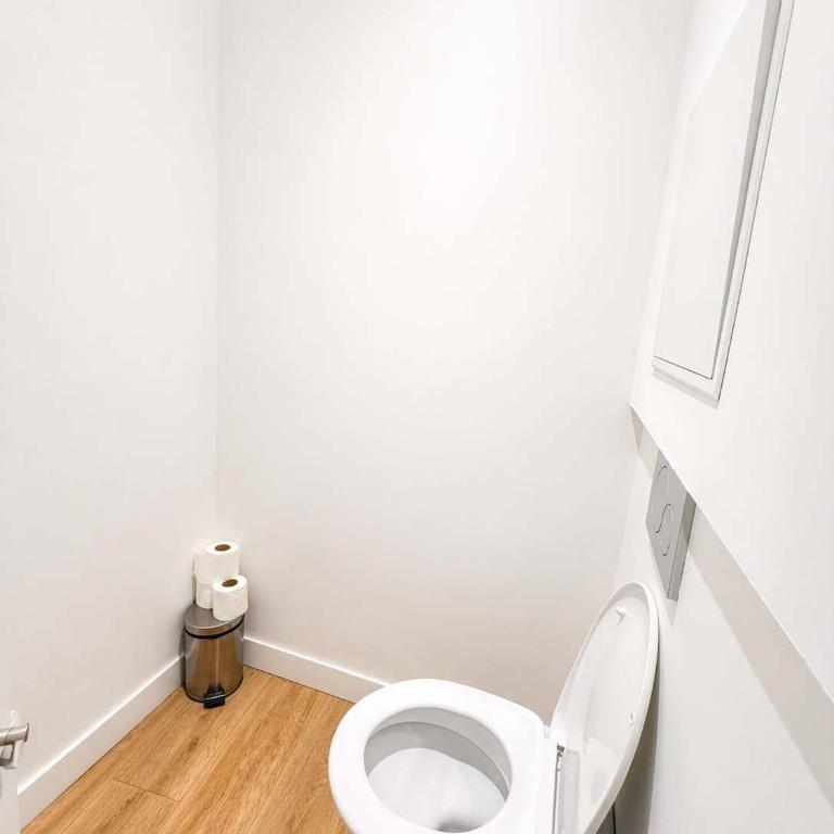 Duplex design avec babyfoot - Montparnasse - 6p - Appartement - 17