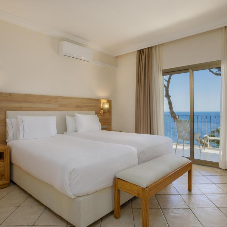Eden Roc Hotel & Spa by Brava Hoteles - Habitación Familiar con vistas al mar - 4