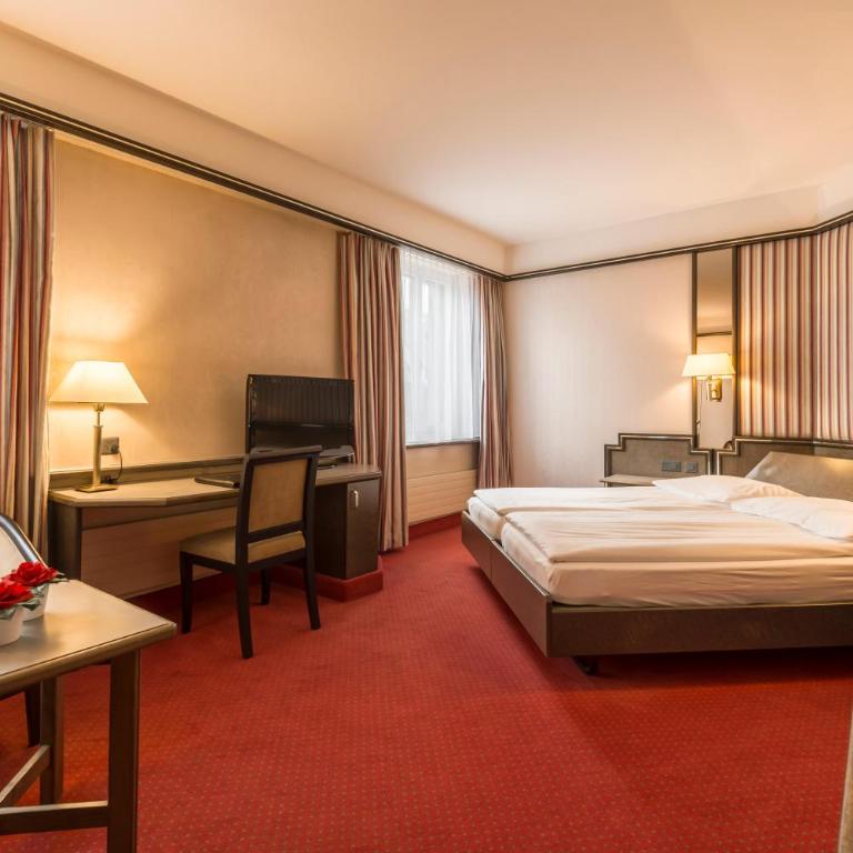 Hotel Monopol Luzern - Doppelzimmer - 1