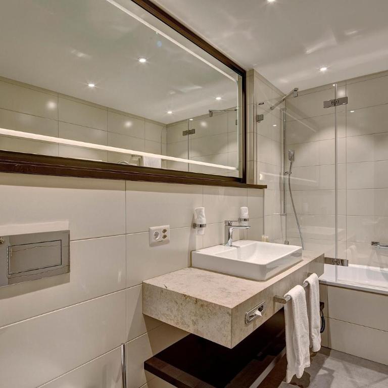 Hotel Monopol Luzern - Deluxe Junior Suite - 7