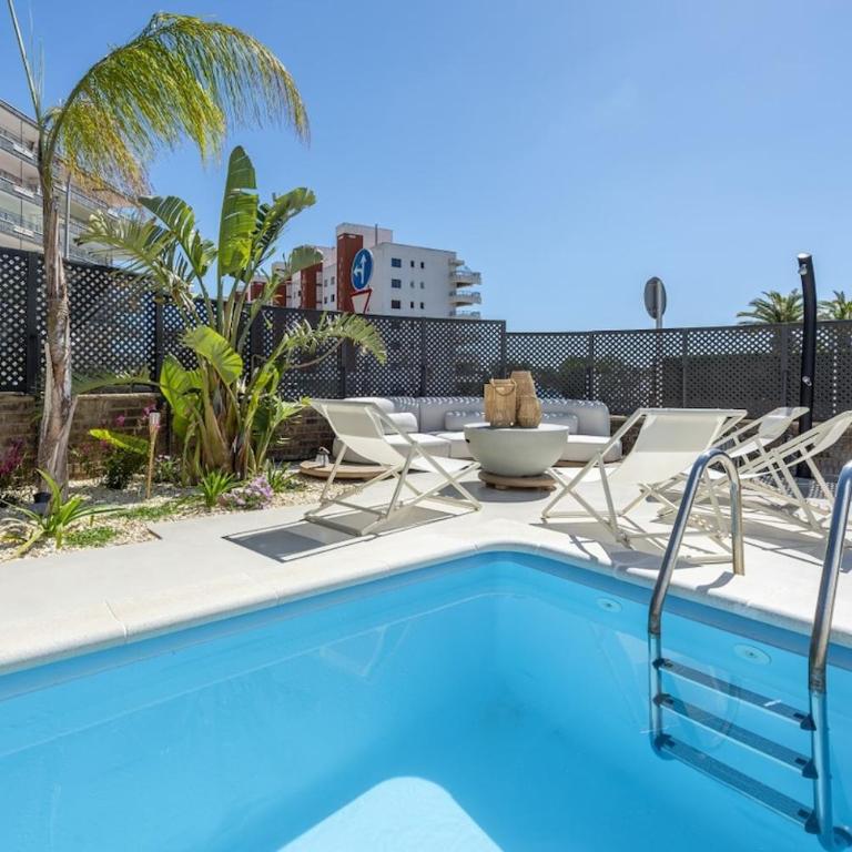 Vacalm Villa Judit - Beachfront Villa with Pool, Spa, BBQ, Fire Pit & Mini Golf - Villa - 49