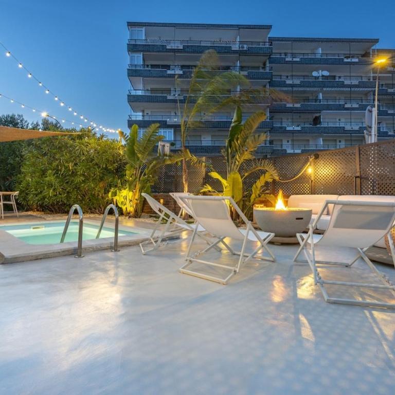 Vacalm Villa Judit - Beachfront Villa with Pool, Spa, BBQ, Fire Pit & Mini Golf - Villa - 50