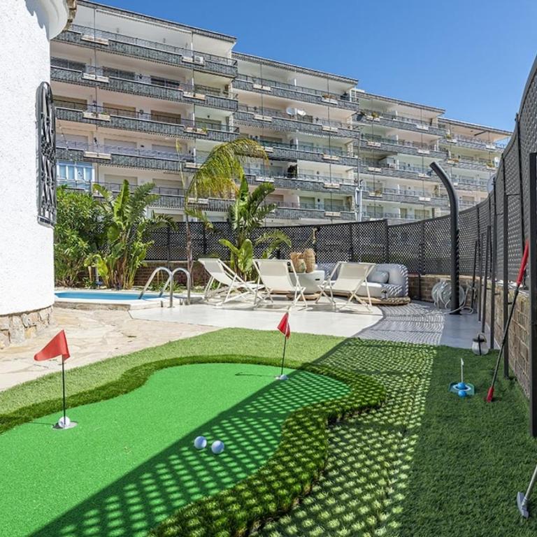 Vacalm Villa Judit - Beachfront Villa with Pool, Spa, BBQ, Fire Pit & Mini Golf - Villa - 83