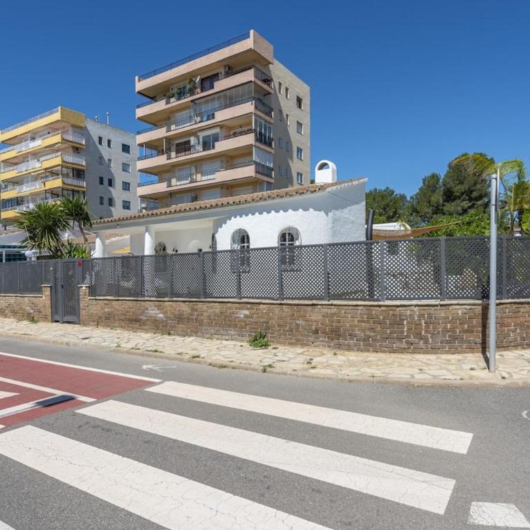 Vacalm Villa Judit - Beachfront Villa with Pool, Spa, BBQ, Fire Pit & Mini Golf - Villa - 98