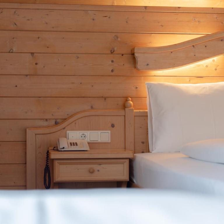Hotel Gruberhof Innsbruck Igls B&B - Familiensuite mit Balkon - 6