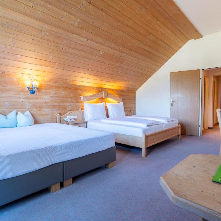 Hotel Gruberhof Innsbruck Igls B&B - Doppelzimmer mit Bergblick - 12