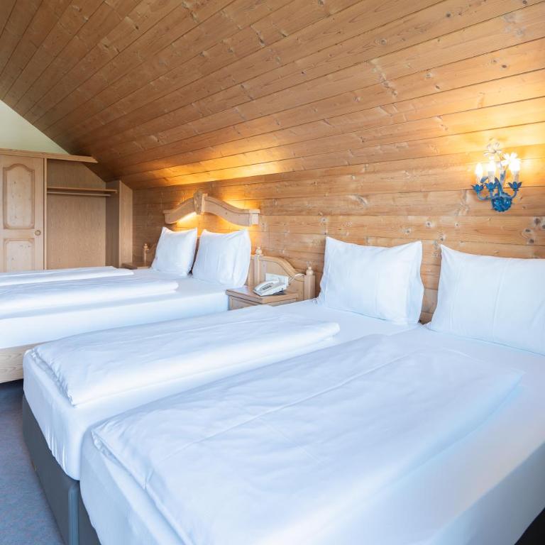 Hotel Gruberhof Innsbruck Igls B&B - Familienzimmer mit Bergblick - 7