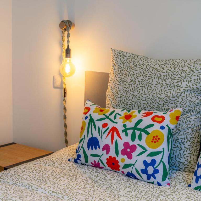 Old Town Nice, 2 bedrooms & 2 bathrooms,Quiet, AC for 4 people - Appartement 2 Chambres - Vue sur Ville - 18