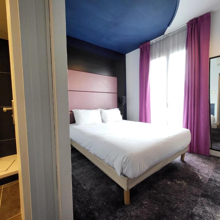 Accueil Hôtel Paris Pigalle Montmartre - Hôtel rénové - Chambre Double Standard - 15
