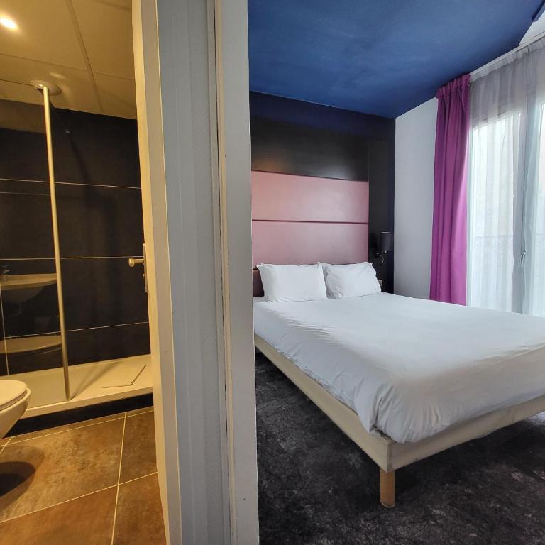 Accueil Hôtel Paris Pigalle Montmartre - Hôtel rénové - Chambre Double Standard - 17