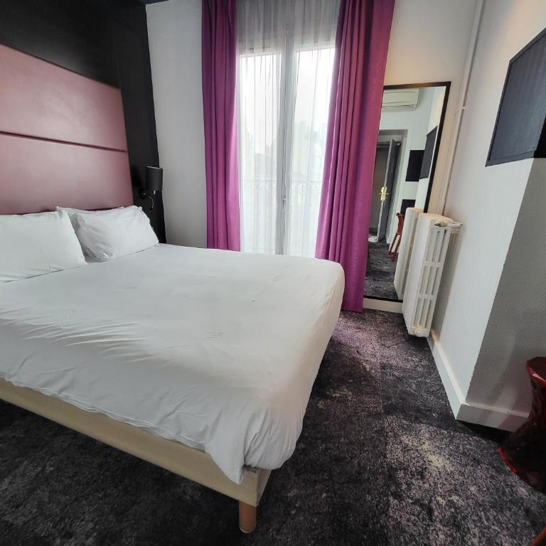 Accueil Hôtel Paris Pigalle Montmartre - Hôtel rénové - Chambre Double Standard - 16