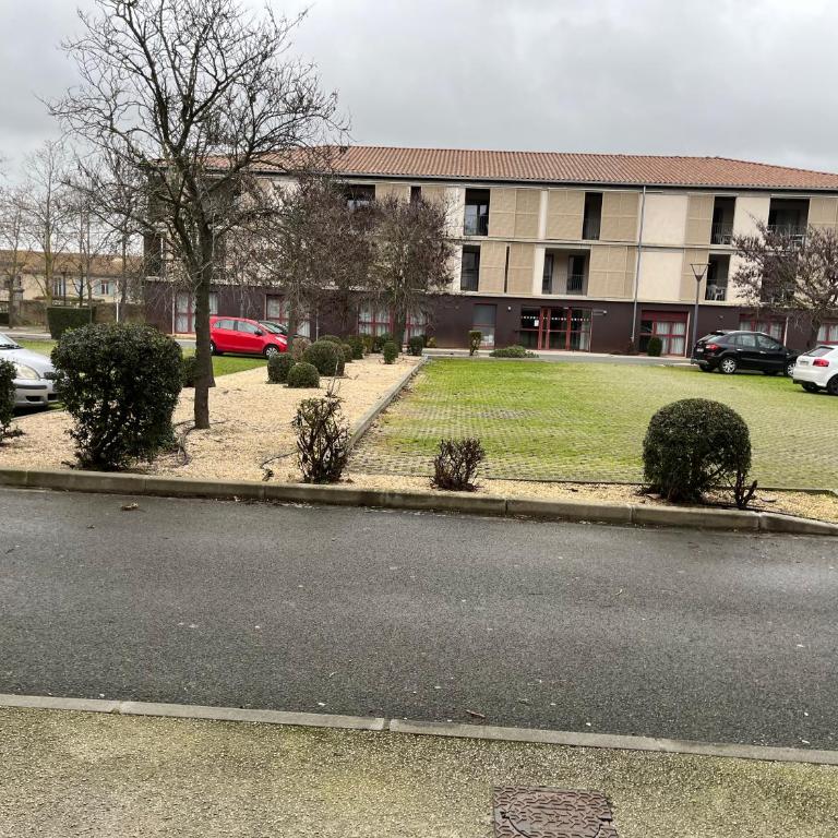 CiTÉ MÉDIÉVALE - Appartement 1 Chambre - 3