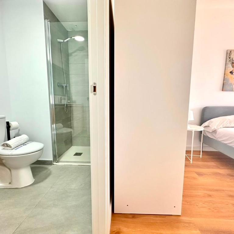 Playa, piscina y relax en Canet al Mar - Two-Bedroom Apartment with Terrace - 6