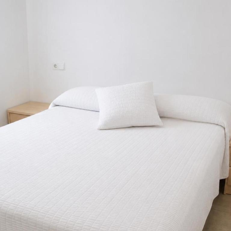 Apartamento con Terraza Amueblada y Parking a 10 Min del Centro de Llançà, Mascotas Permitidas - ES-170-9 - Appartement - 17