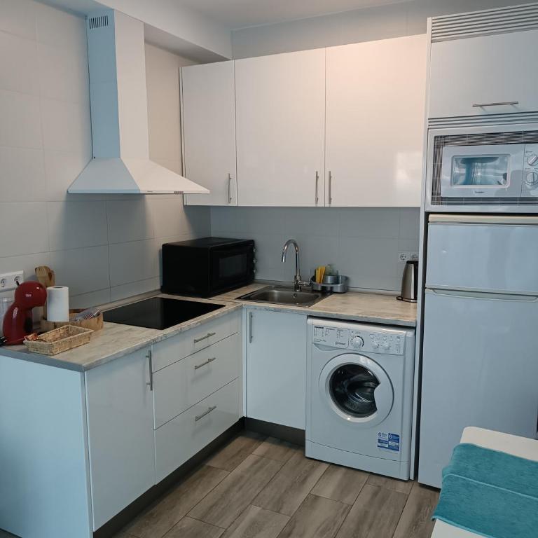 Benal Beach 121 - Appartamento con 2 Camere da Letto - 4