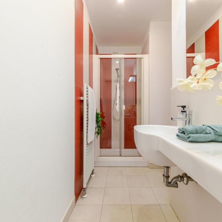 Characteristic one bedroom Apartment Columns of San Lorenzo - Appartement 2 Chambres - 6