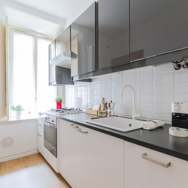 Characteristic one bedroom Apartment Columns of San Lorenzo - Appartement 2 Chambres - 14