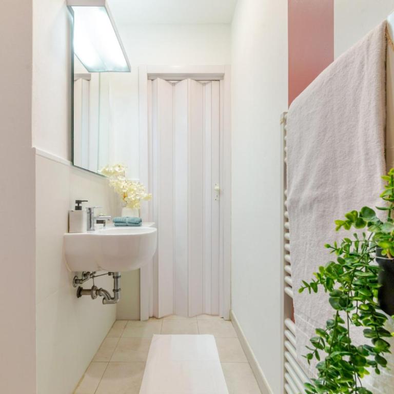 Characteristic one bedroom Apartment Columns of San Lorenzo - Appartement 2 Chambres - 28