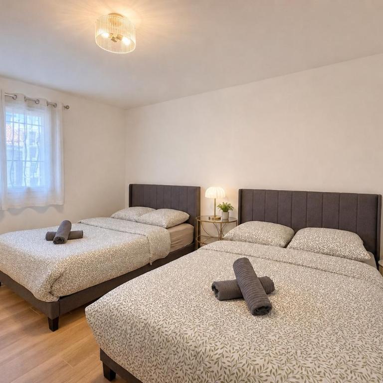 L'Esterel Appartements Plage 450m & Gare Saint-Raphael 950m - One-Bedroom Apartment with Terrace - 13
