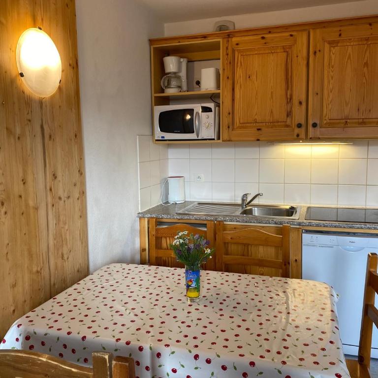 travelski home classic - Les Chalets de la Fontaine du Roi - Appartement 1 Chambre - 8