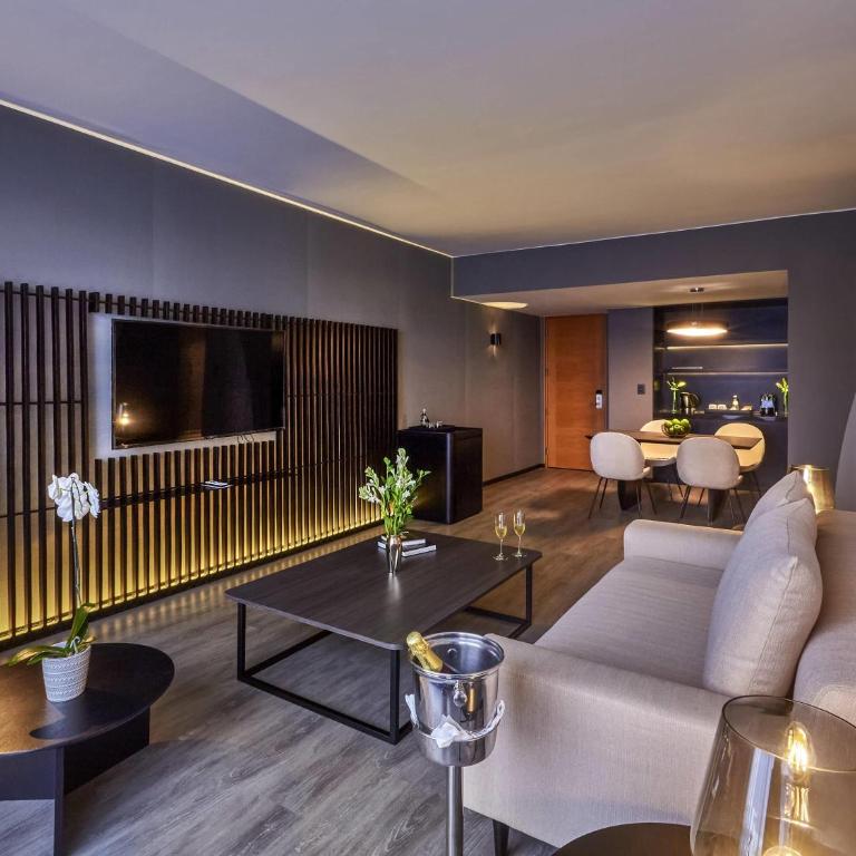 Pullman Lima San Isidro - Suite Executive - Cama extragrande - 2