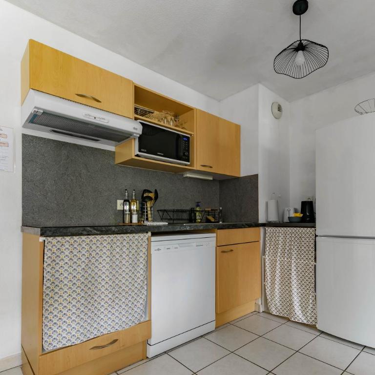 Le Petit Réservoir - Parking & Terrasse - Appartement 3 Chambres - 22