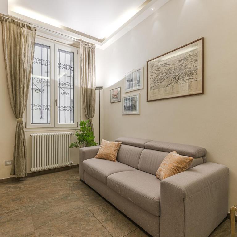 Casa Donatella, where tranquillity meets the city - Two-Bedroom Apartment - 12