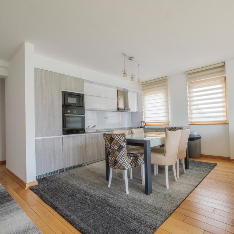 VIP River Side - Deluks Apartman sa 3 Spavaće Sobe - 77