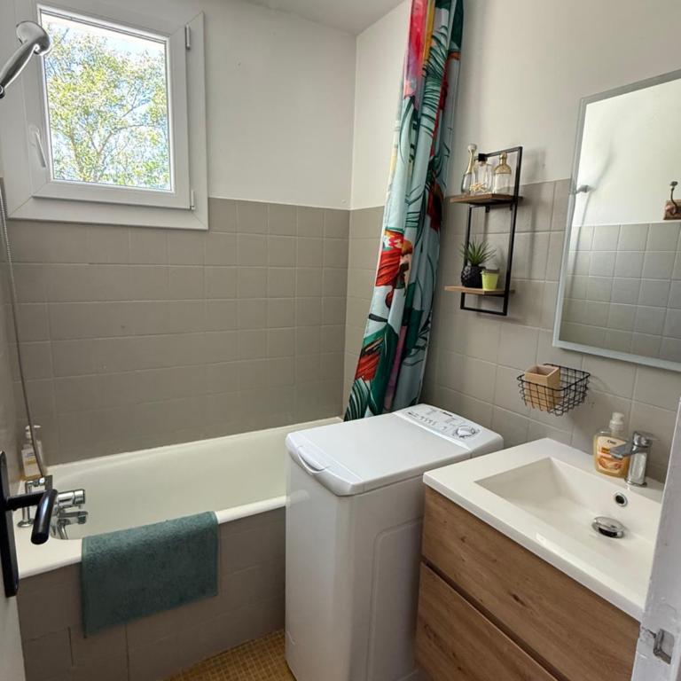 T2 avec magnifique vue sur les montagnes - Appartement 1 Chambre avec Vue - 3