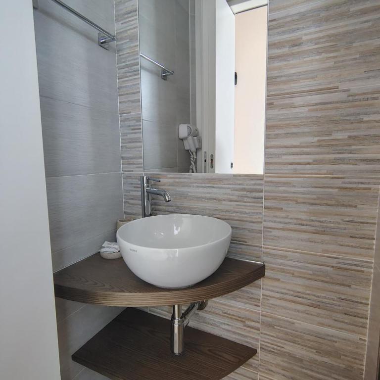 Albergo Roma Spiaggia - Einzelzimmer mit Meerblick - 8