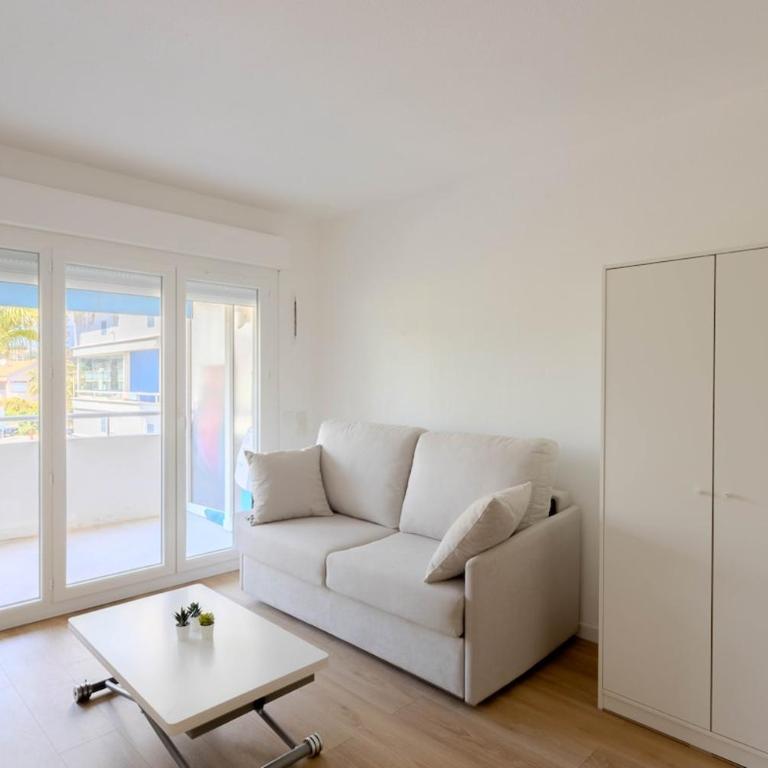 Villeneuve Studio neuf avec terrasse et parking - Appartement 1 Chambre - 1