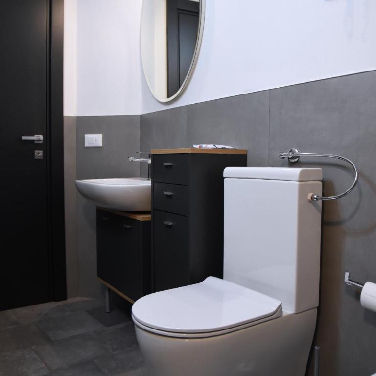 LA TANA DEI VIAGGIATORI - CENTRO STORICO - Tirano - Two-Bedroom House - 19