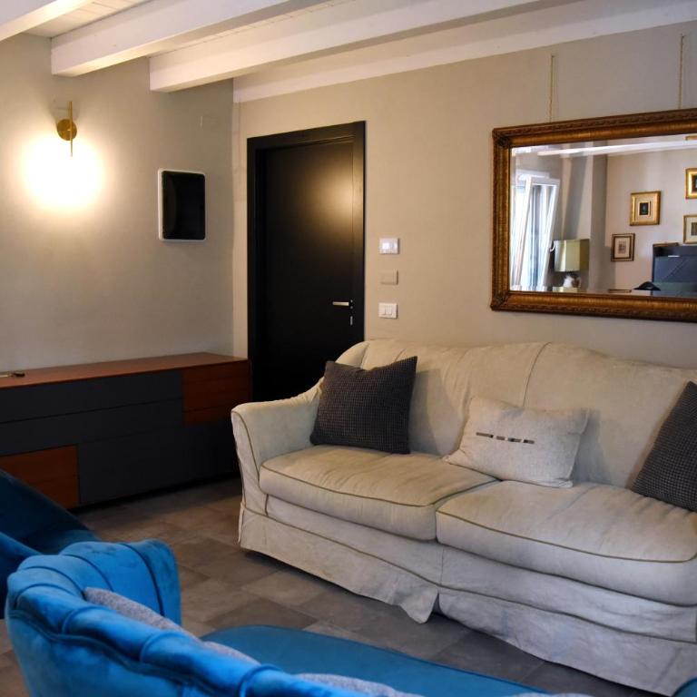LA TANA DEI VIAGGIATORI - CENTRO STORICO - Tirano - Two-Bedroom House - 4
