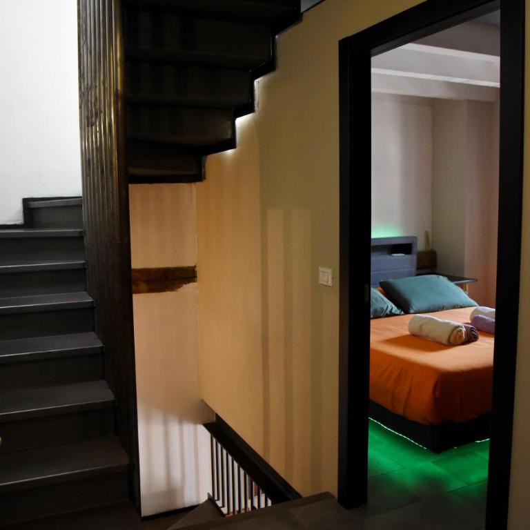 LA TANA DEI VIAGGIATORI - CENTRO STORICO - Tirano - Two-Bedroom House - 12