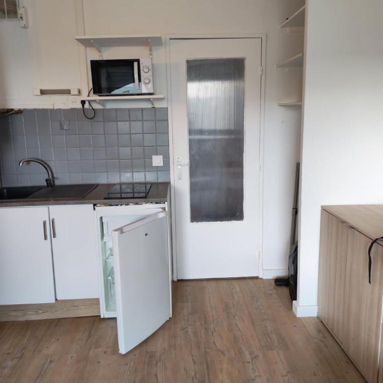 Studio18m2 - One-Bedroom Apartment - 5
