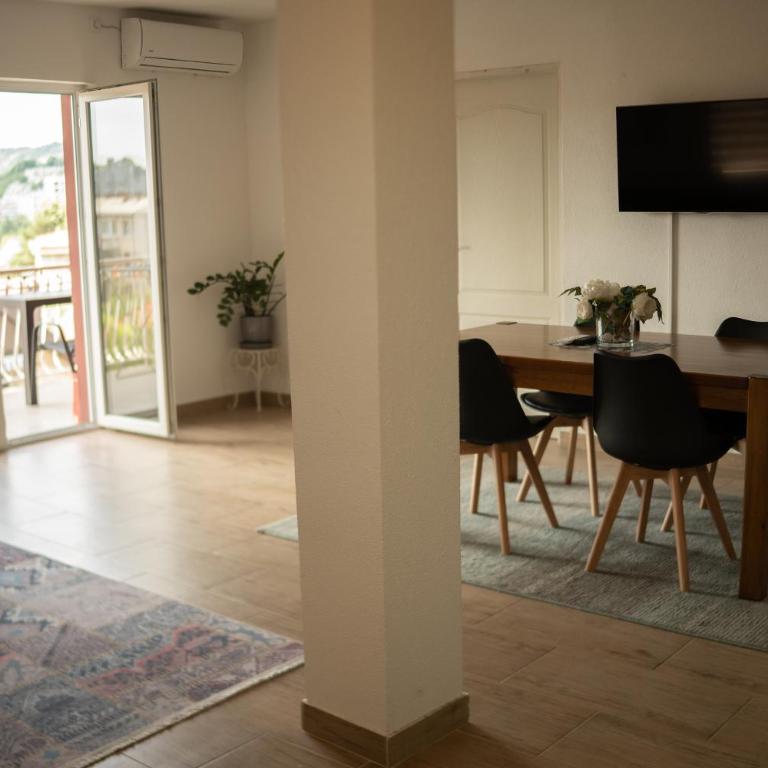 Apartmani ELEGANCE Tuzla - Deluks Apartman - 18