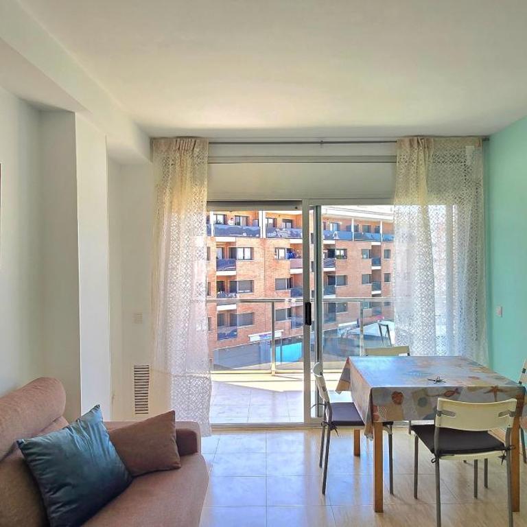 Apartment Sancho Go2lloret - Two-Bedroom Deluxe Apartment with Garden View - 3