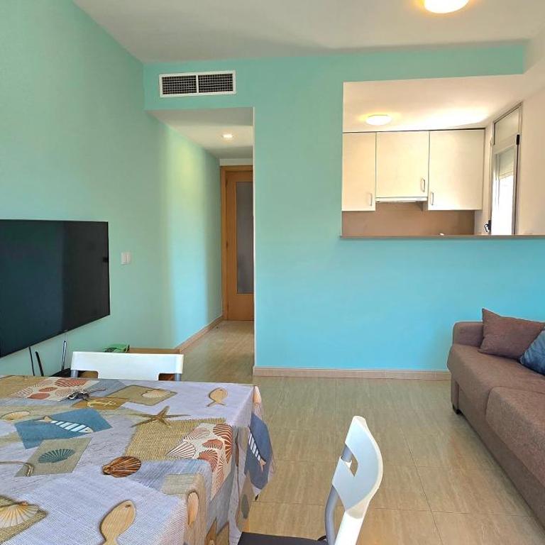 Apartment Sancho Go2lloret - Two-Bedroom Deluxe Apartment with Garden View - 4