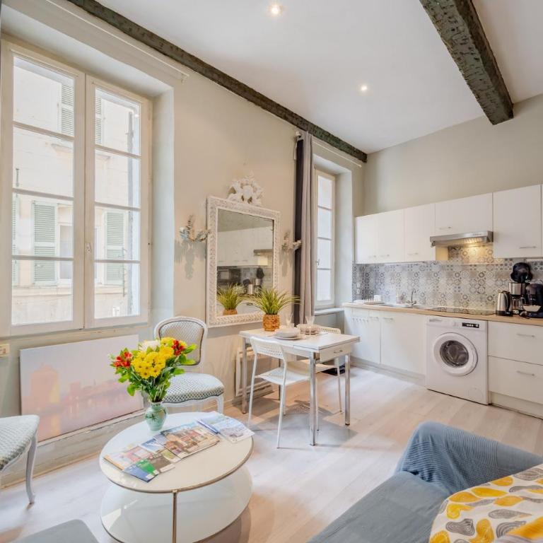 Le Chineur – Studio de caractère, 5 min du Port - Apartment - 1