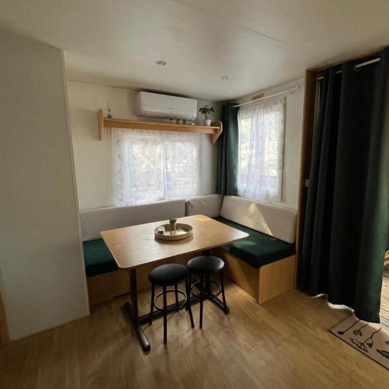 Bright chalet close to the beach and town centre - Apartamento - 6
