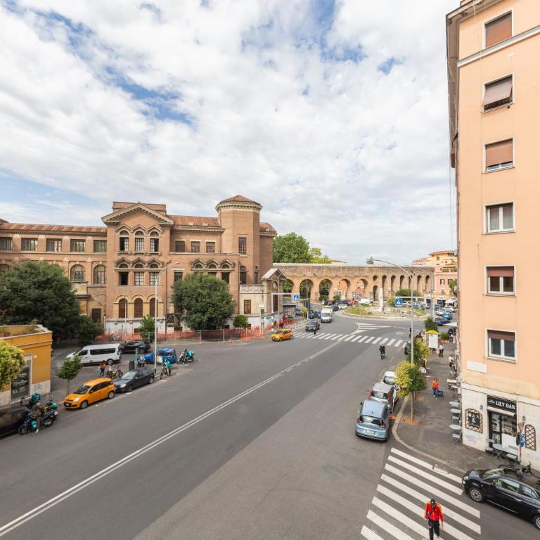 Madame Suites Rome - Appartamento con 2 Camere da Letto e Balcone - 31