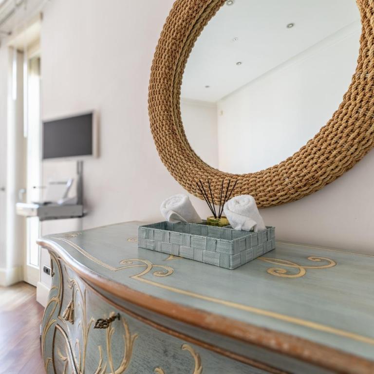 Madame Suites Rome - Appartamento con 2 Camere da Letto e Balcone - 27