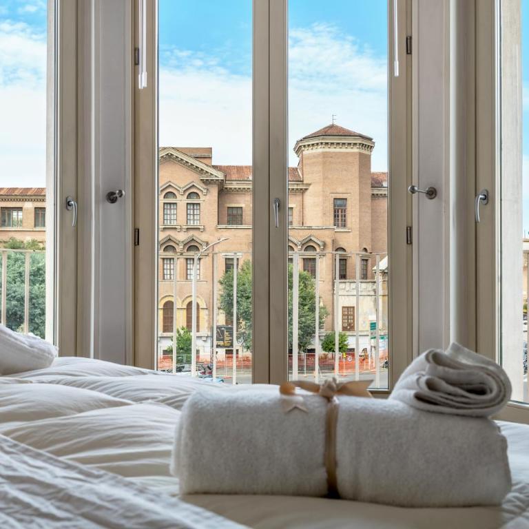 Madame Suites Rome - Appartamento con 2 Camere da Letto e Balcone - 23
