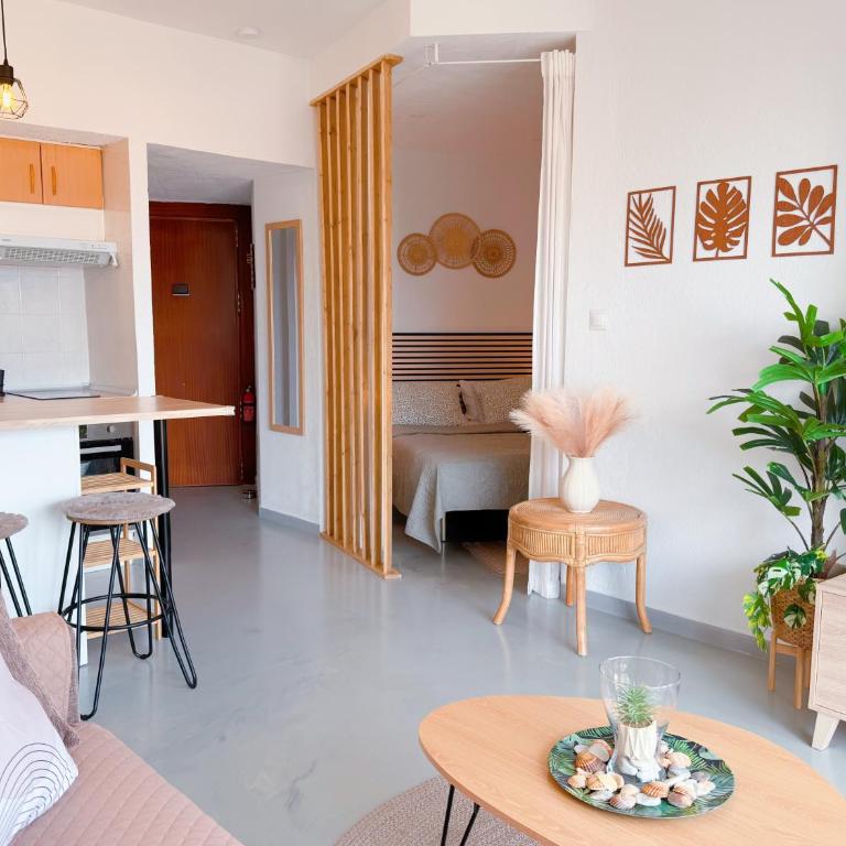 Sea View Puerto Marina - 1-bedroom apartment with balcony - Apartment mit 1 Schlafzimmer - 25