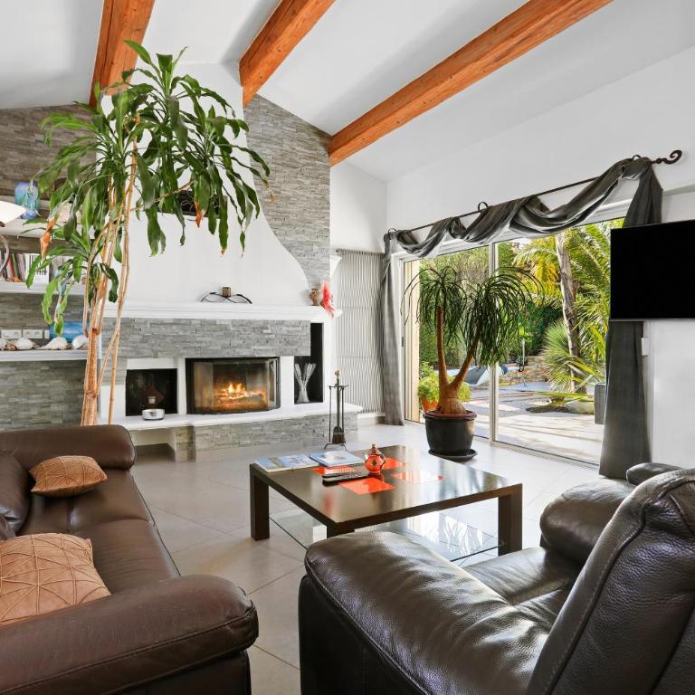 Villa avec piscine au soleil d'Azur - Six-Bedroom House - 6