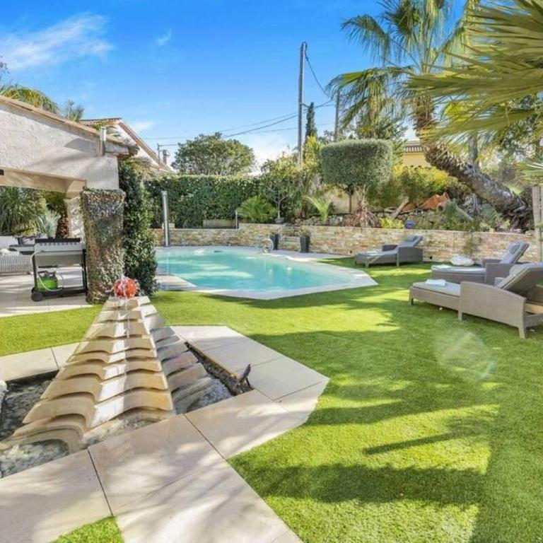 Villa avec piscine au soleil d'Azur - Six-Bedroom House - 34