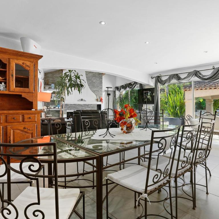 Villa avec piscine au soleil d'Azur - Six-Bedroom House - 7