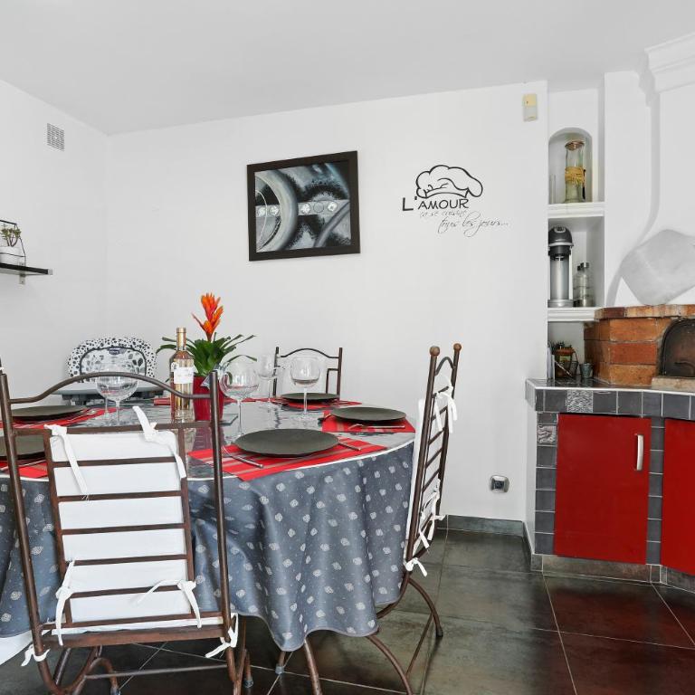 Villa avec piscine au soleil d'Azur - Six-Bedroom House - 9