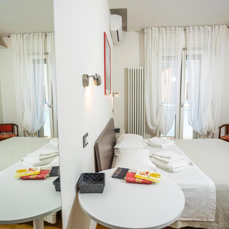 Ánemos b&b - Doppelzimmer mit Balkon - 2