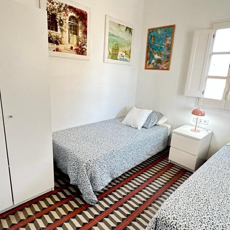 Casa con jardín a 30 metros de la playa. AT. - Maison 4 Chambres - 54
